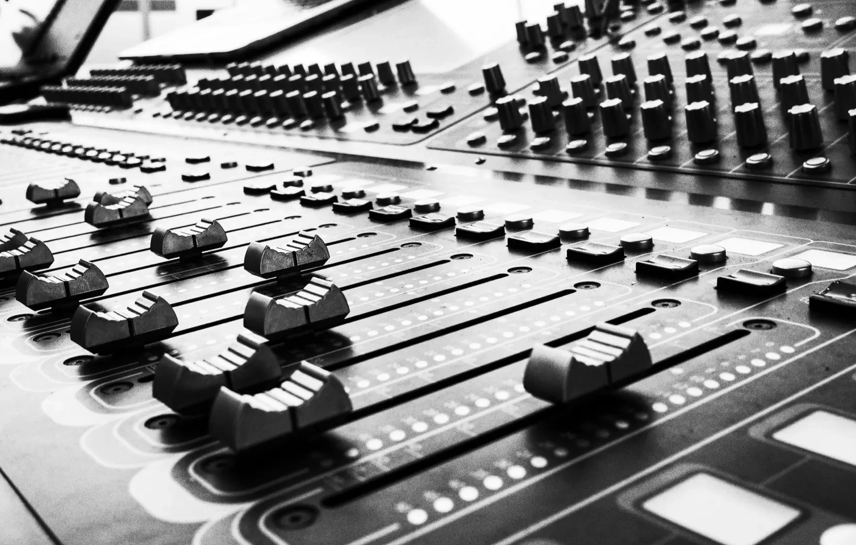 Hero image for Yamaha MG10XU Review: The Mixer That Never Quits, Even When You Do